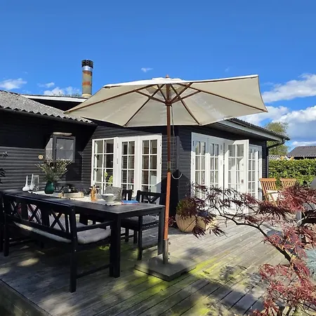 Yvette - 350m From The Sea By Interhome